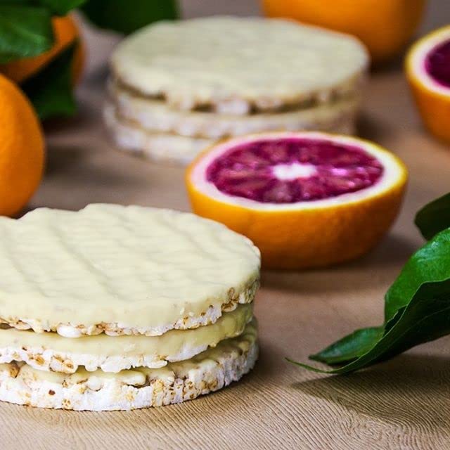Snacks Topped Rice Cakes