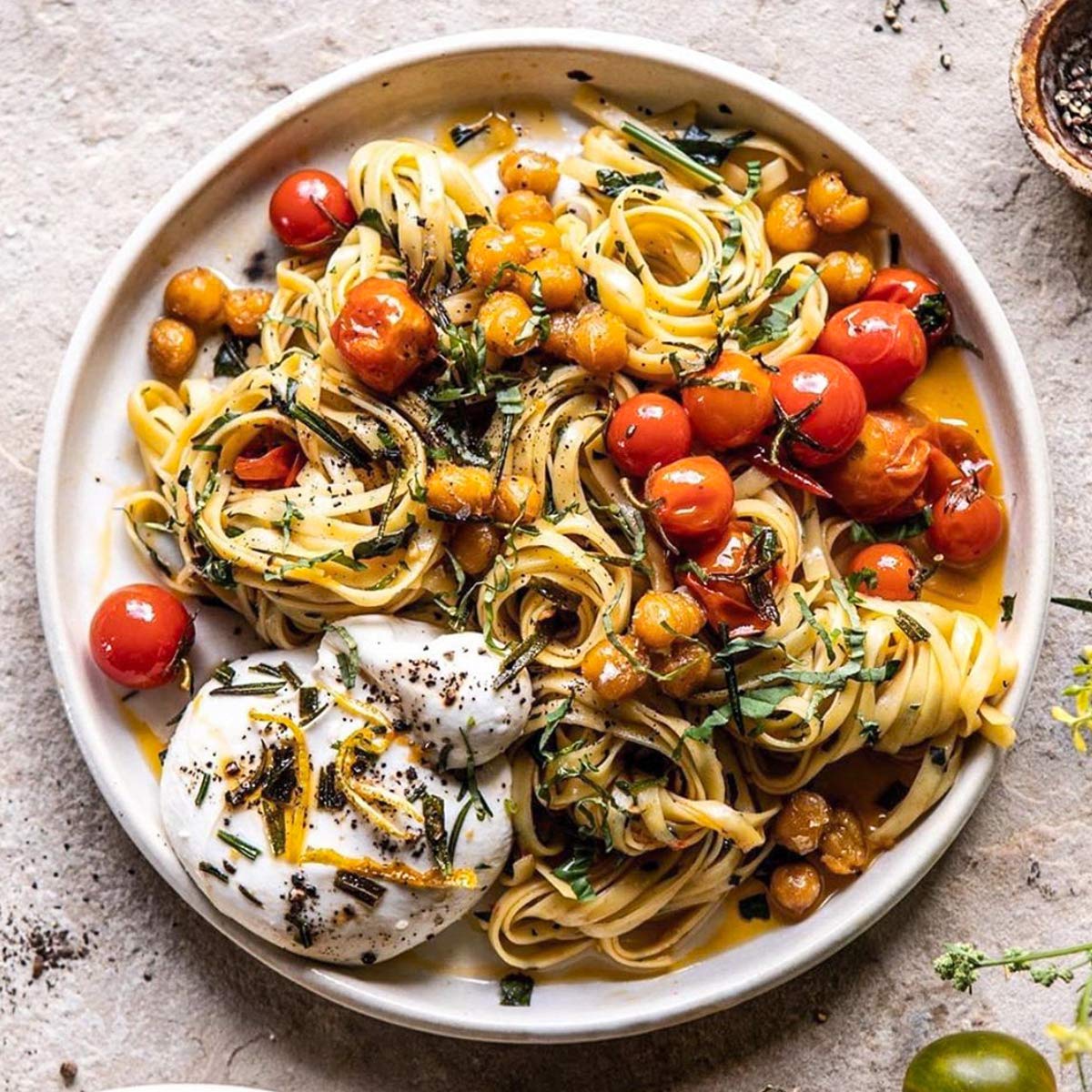 Linguini Cooks in Just 3 Minutes Chickpea Pasta
